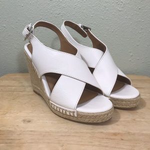 Apt 9 Strap wedges white